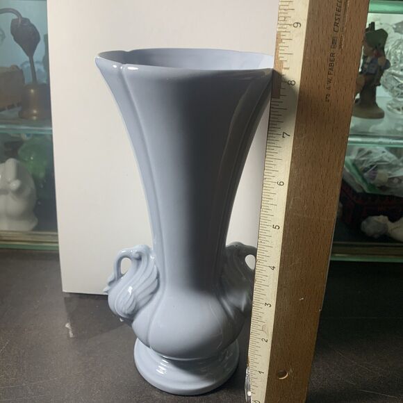 Vintage CHADWICK Double Swan Powder Blue Vase - Picture 9 of 11